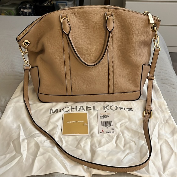 Michael Kors Beckett Leather Oyster Color Satchel Bag Mint Condition - Picture 3 of 6